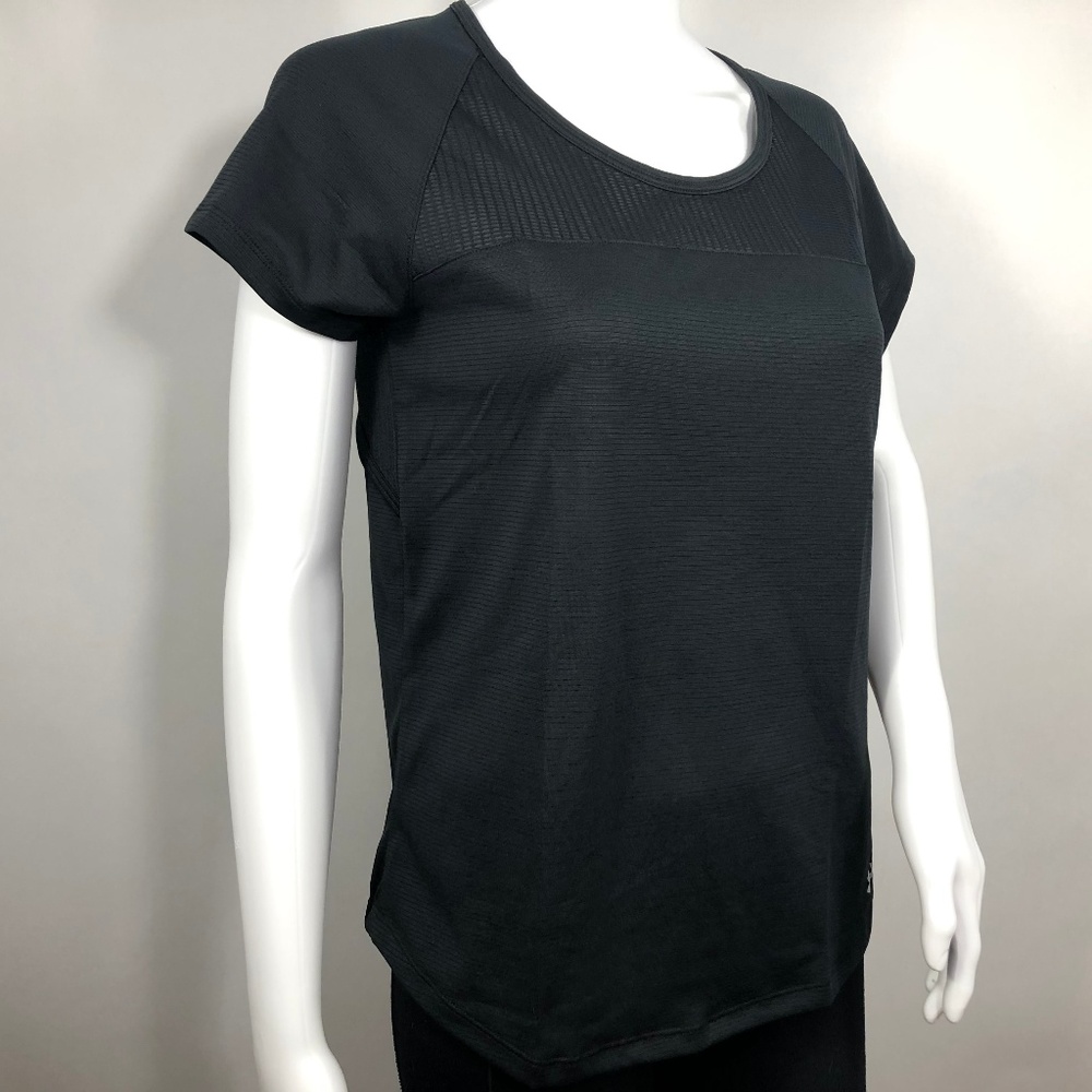 Under Armour Heat Gear Open Back Twist Gym Shirt
